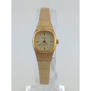Vtg Adolfo by Gruen 262-V238 Womens 18mm Gold Tone Watch - New Battery
